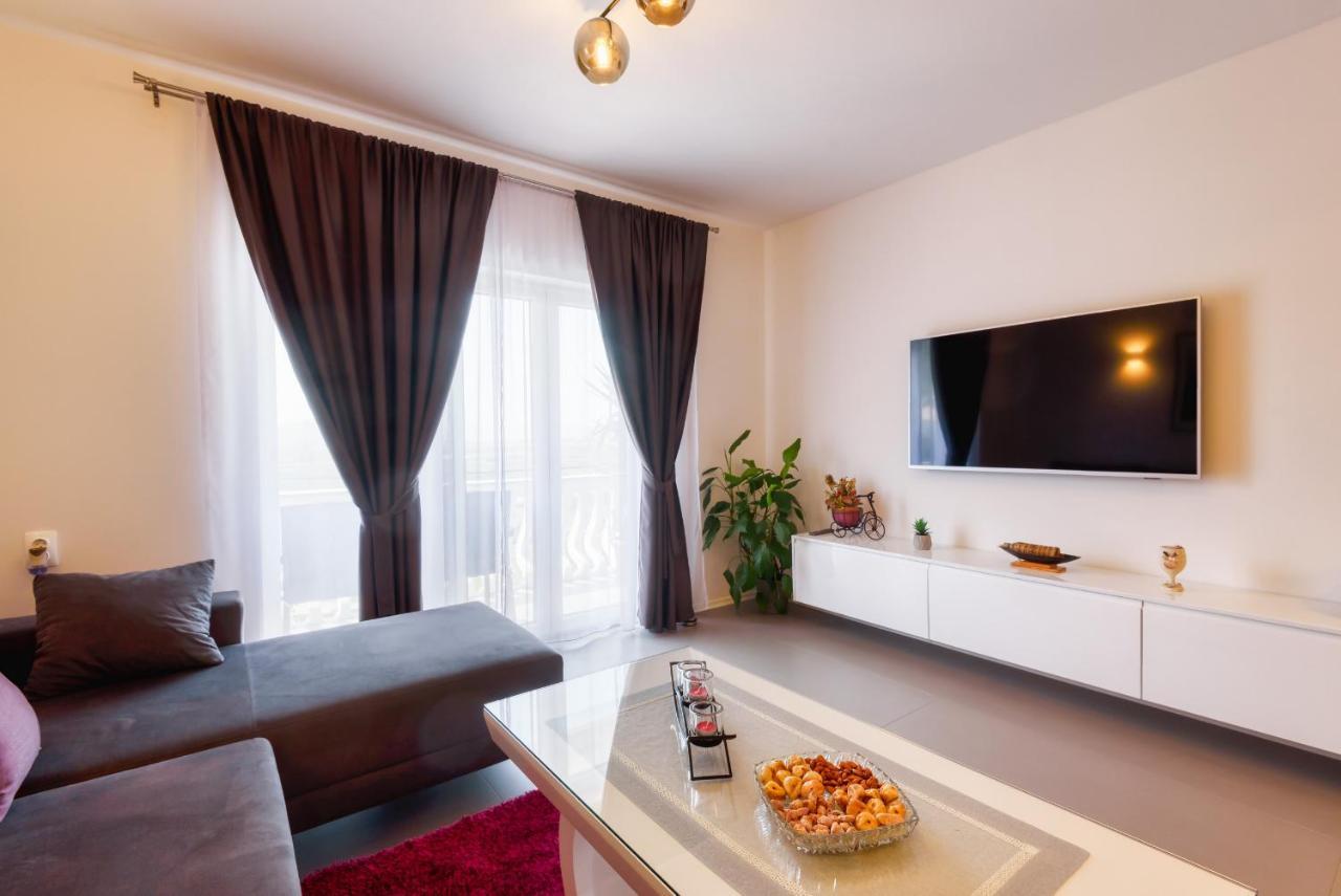 Apartment Sea Bass Neretva 普洛切 外观 照片