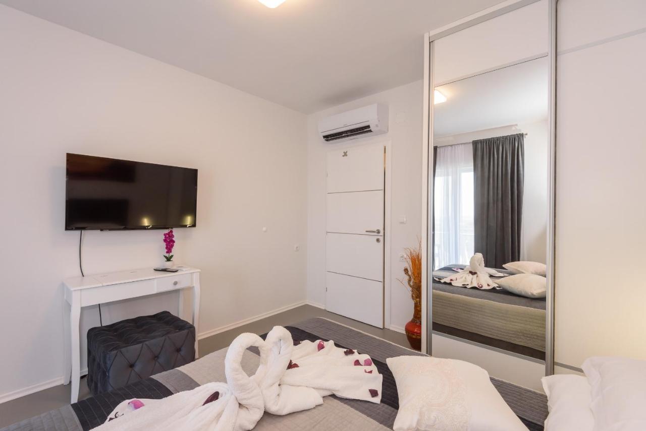 Apartment Sea Bass Neretva 普洛切 外观 照片