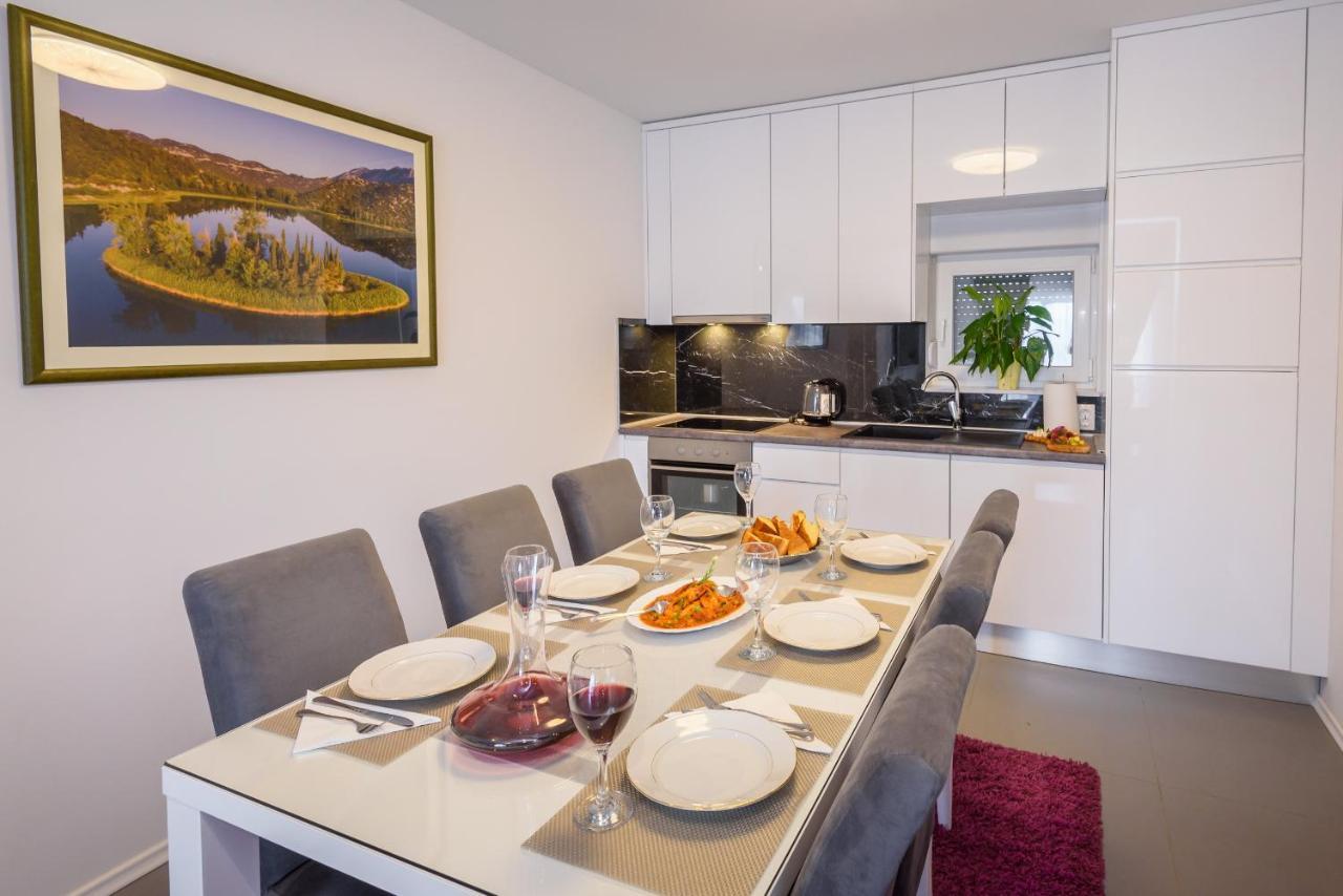 Apartment Sea Bass Neretva 普洛切 外观 照片