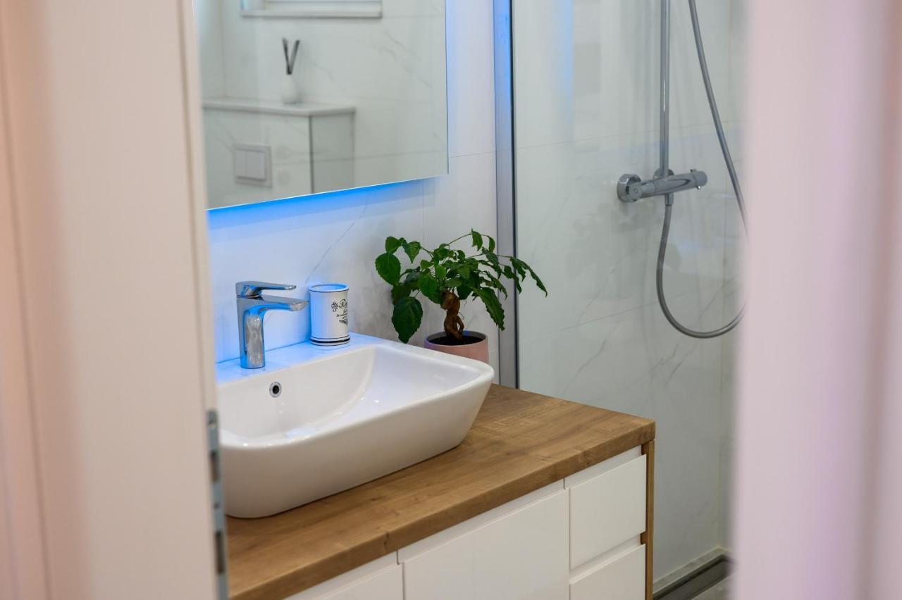 Apartment Sea Bass Neretva 普洛切 外观 照片