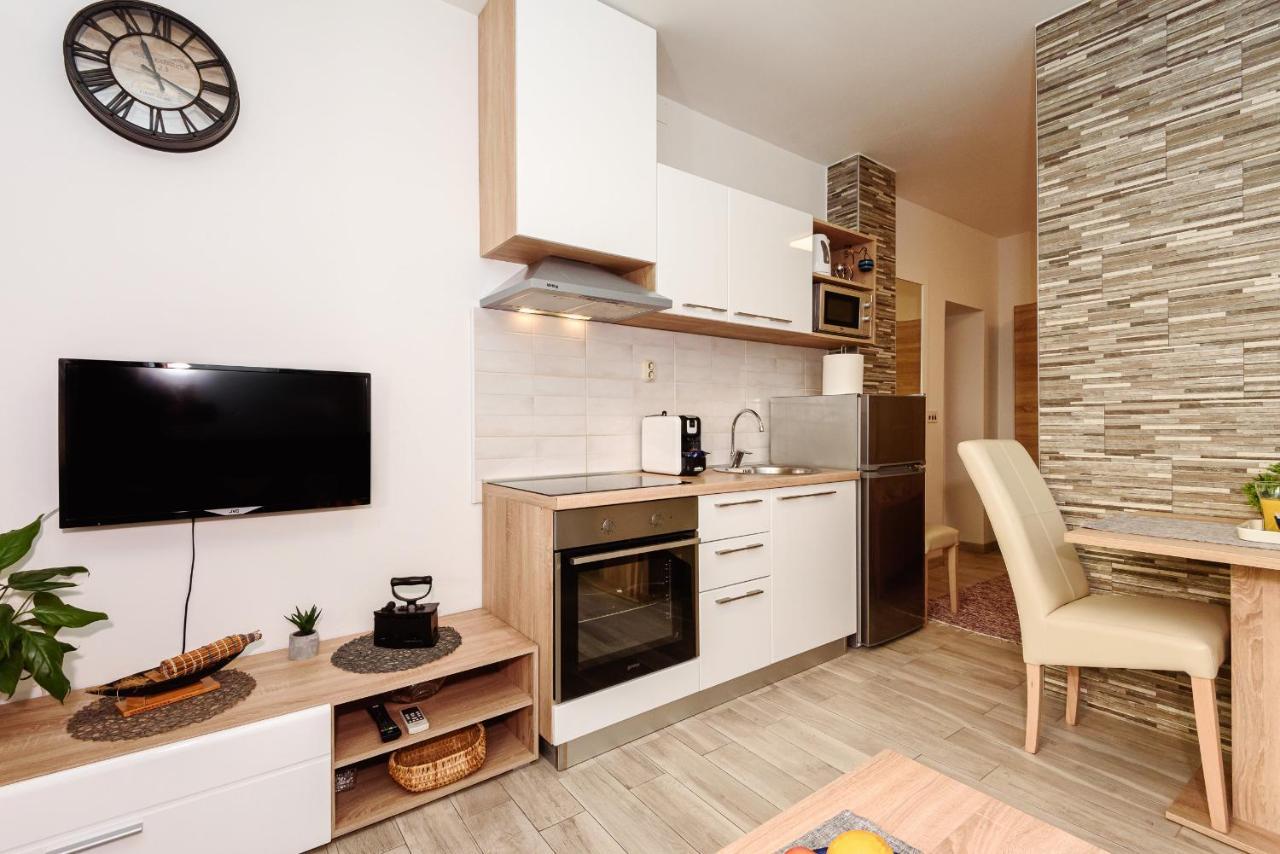 Apartment Sea Bass Neretva 普洛切 外观 照片