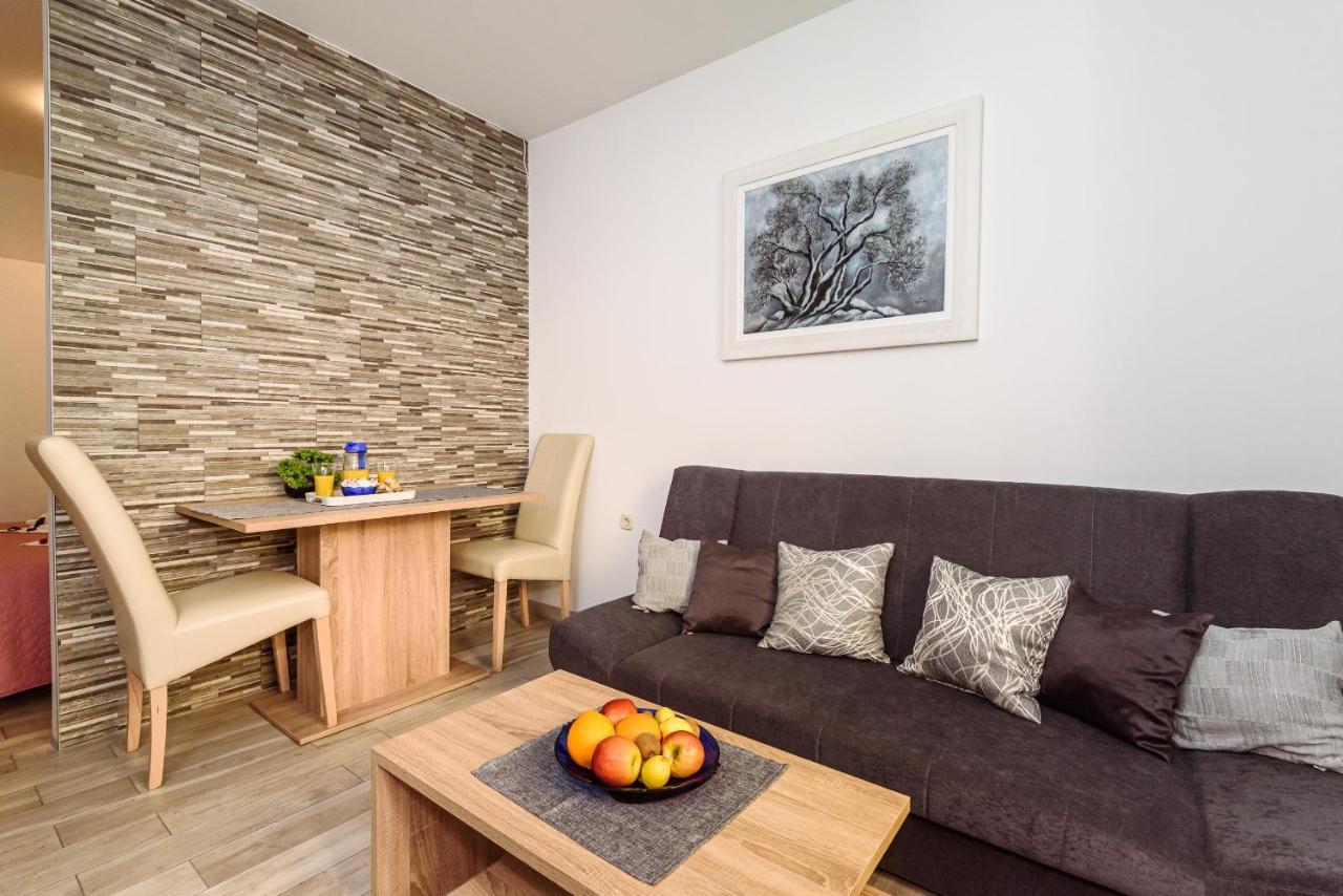 Apartment Sea Bass Neretva 普洛切 外观 照片